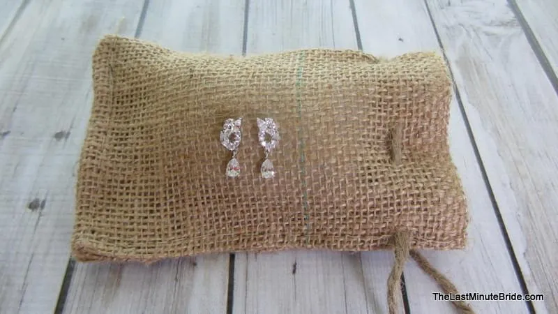Tear Drop CZ Earrings 068414