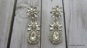 Tear Drop Dangle Earrings with Flower Accent - 932644