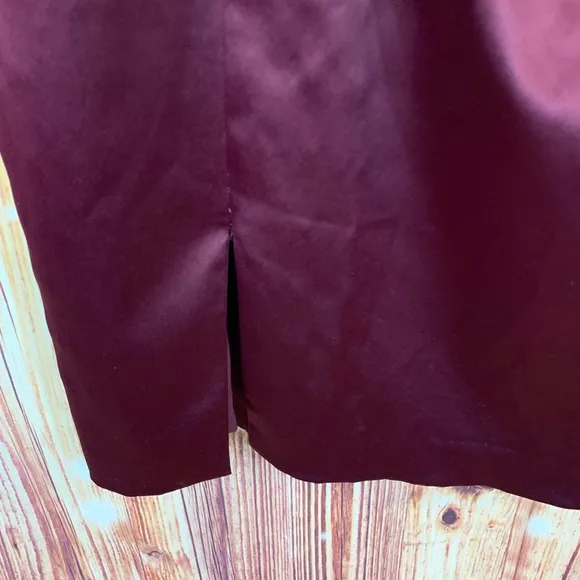 The Limited Bordeaux Sheath Dress Size 10 Draped Front V in Back Burgundy