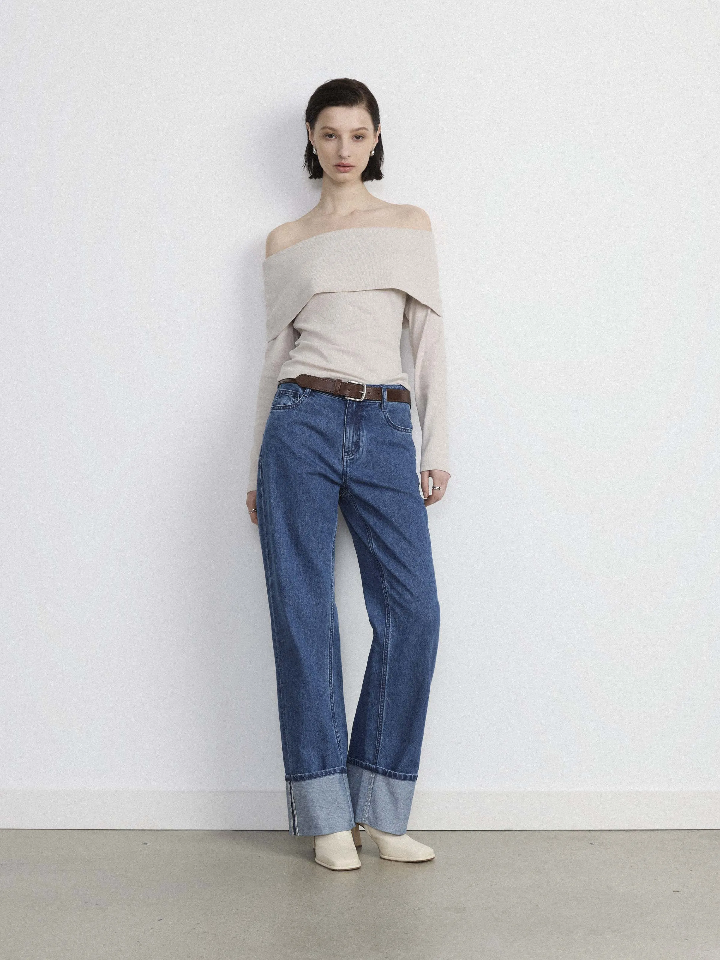 The Off Shoulder Top in Grey