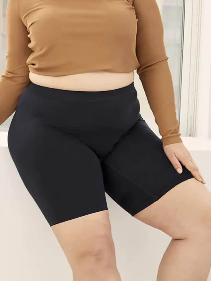 Thigh Society Regular Rise 9" Shorts