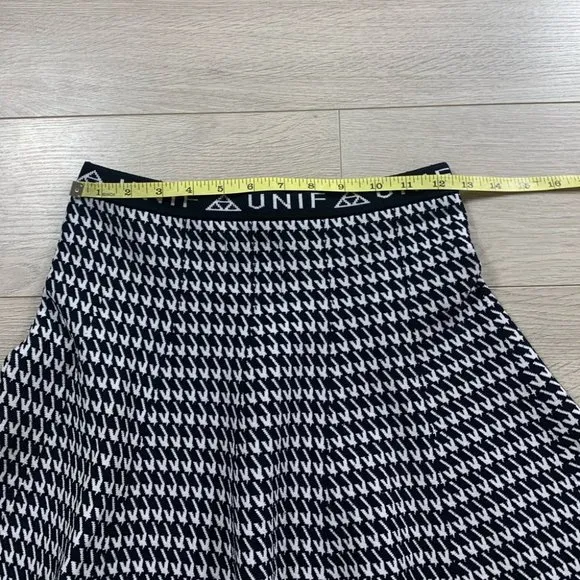 UNIF Badsport knit Black White Houndstooth Skirt