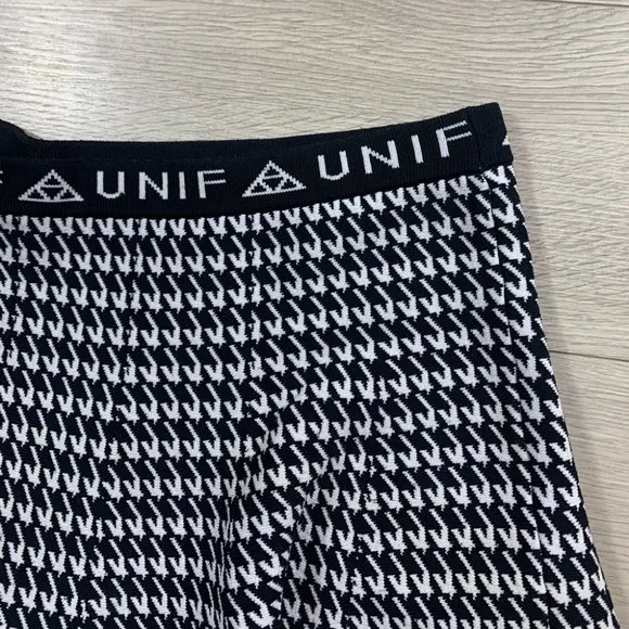 UNIF Badsport knit Black White Houndstooth Skirt