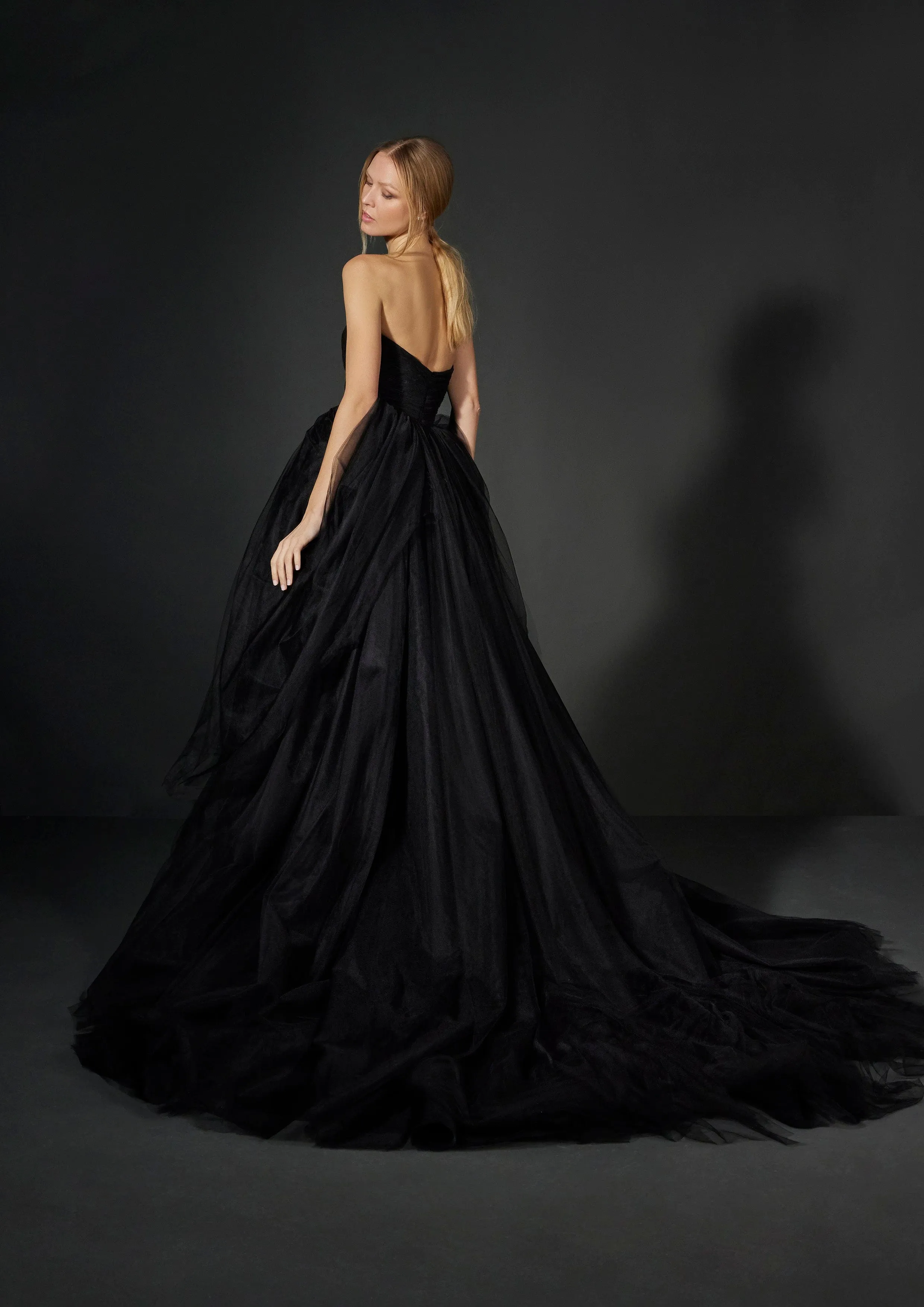 Vera Wang: Elois