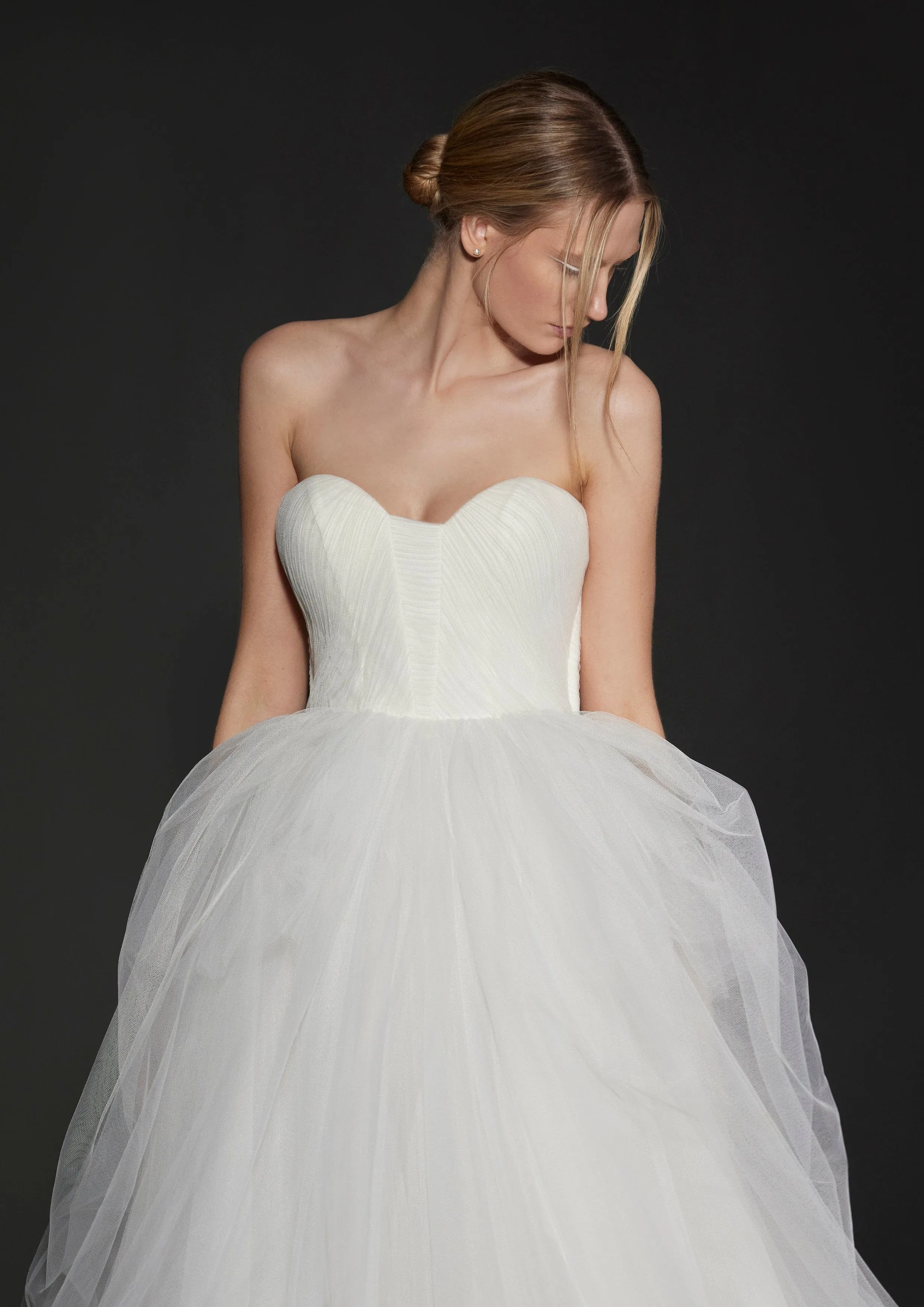 Vera Wang: Elois