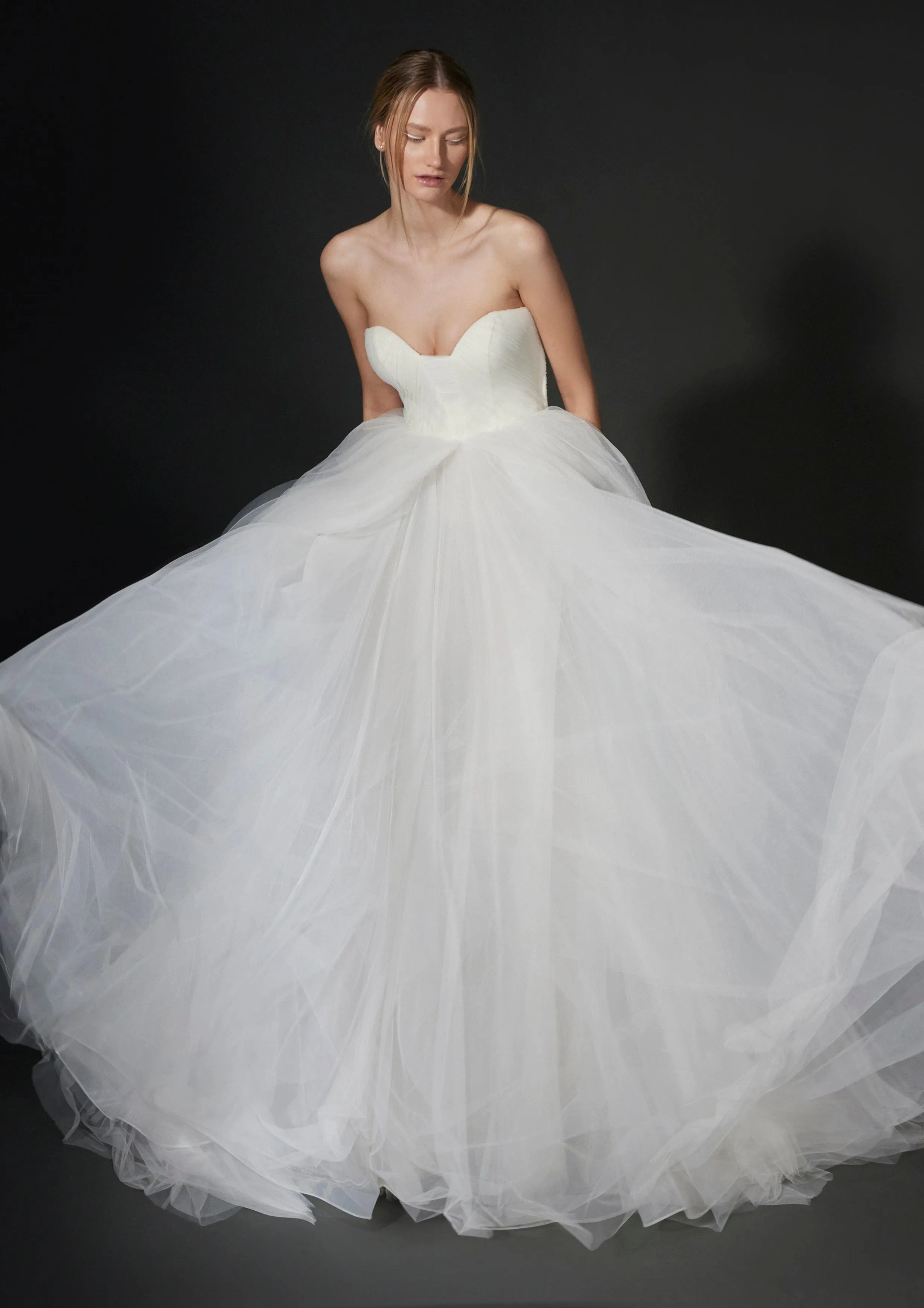 Vera Wang: Elois