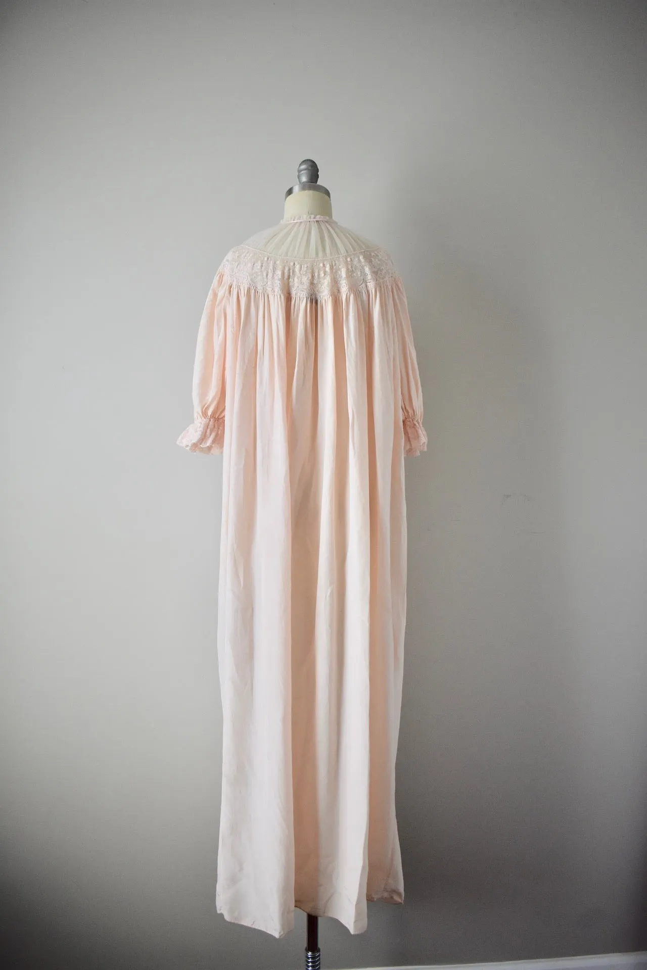 Vintage 1930s Silk and Tulle Dressing Gown
