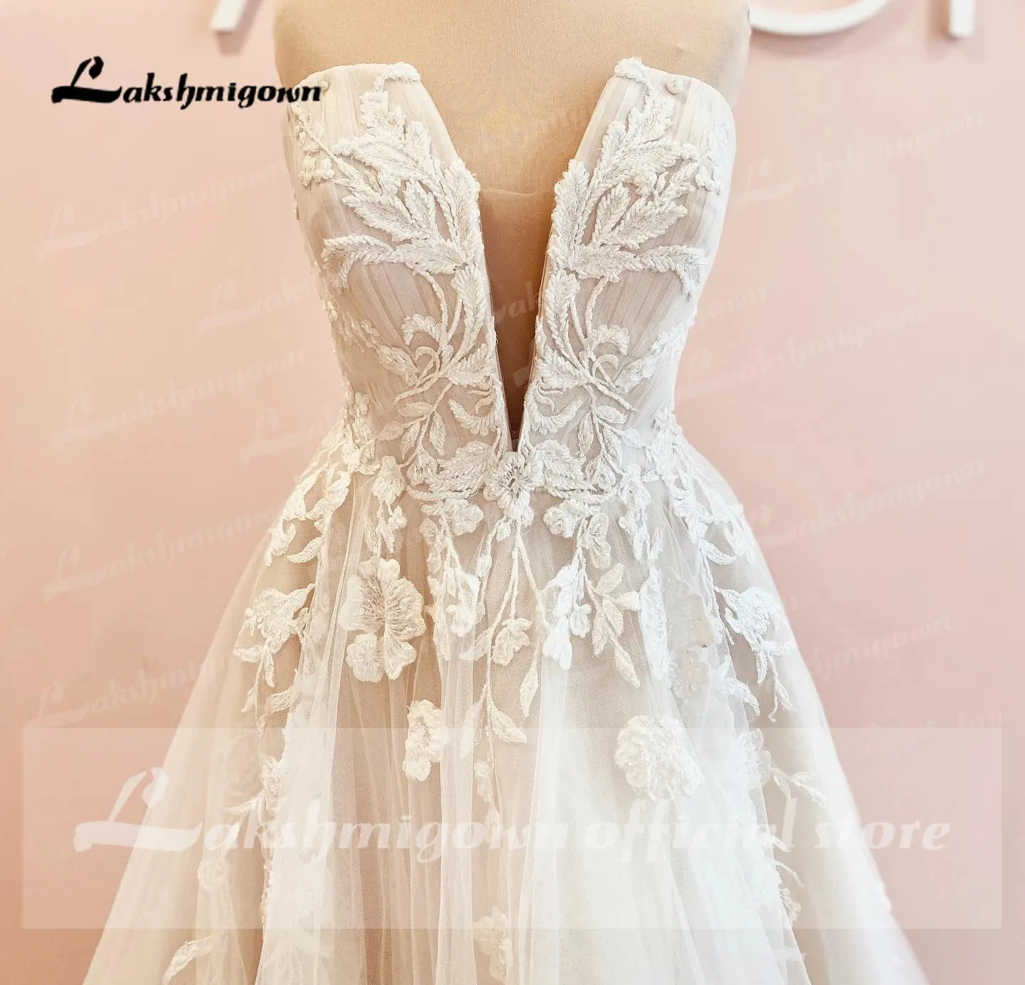 Vintage Deep V Neck Weddding Dresses Vestido De Novia Lace Appliques A Line Open Back Sweep Train Bridal Gown abito da spos