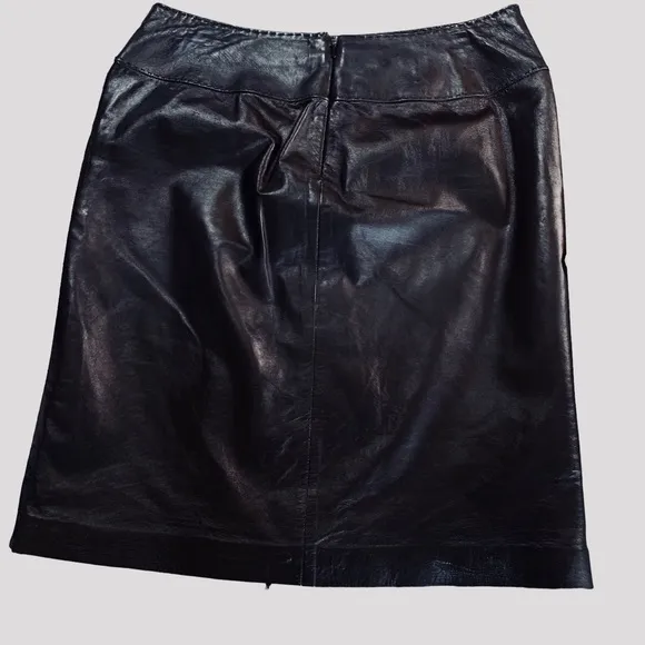 VS VAKKO BLACK LEATHER ZIPPER SKIRT