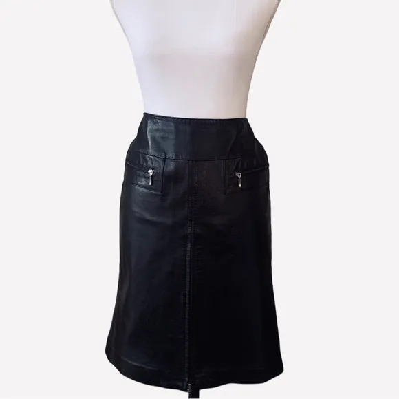 VS VAKKO BLACK LEATHER ZIPPER SKIRT