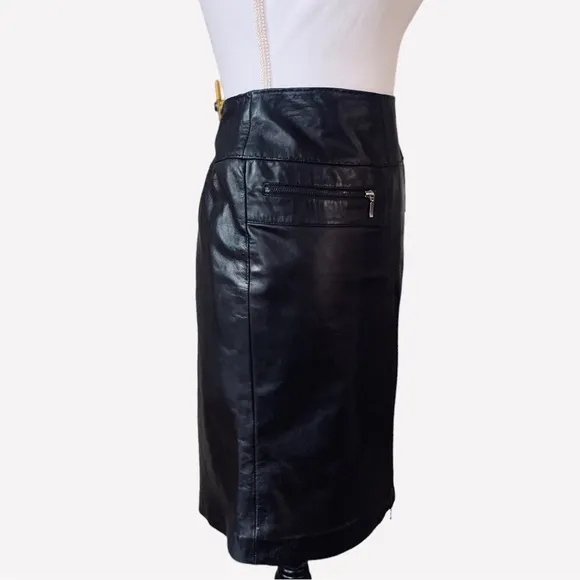 VS VAKKO BLACK LEATHER ZIPPER SKIRT