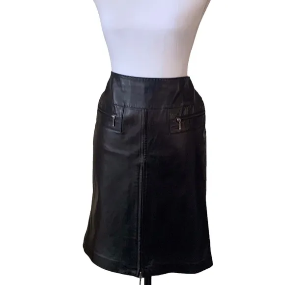 VS VAKKO BLACK LEATHER ZIPPER SKIRT
