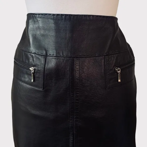 VS VAKKO BLACK LEATHER ZIPPER SKIRT
