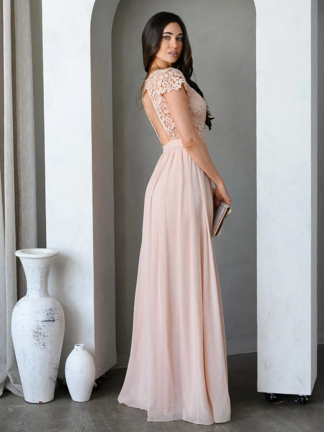 WOMEN'S SHORT SLEEVE V-NECK LACE OPEN BACK GOWN MAXI DRESS