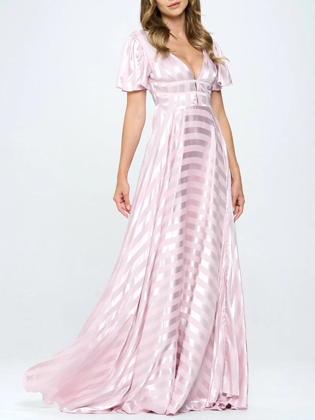 WOMEN'S SHORT SLEEVE V-NECK LOW OPEN BACK DETAILED MAXI DRESS