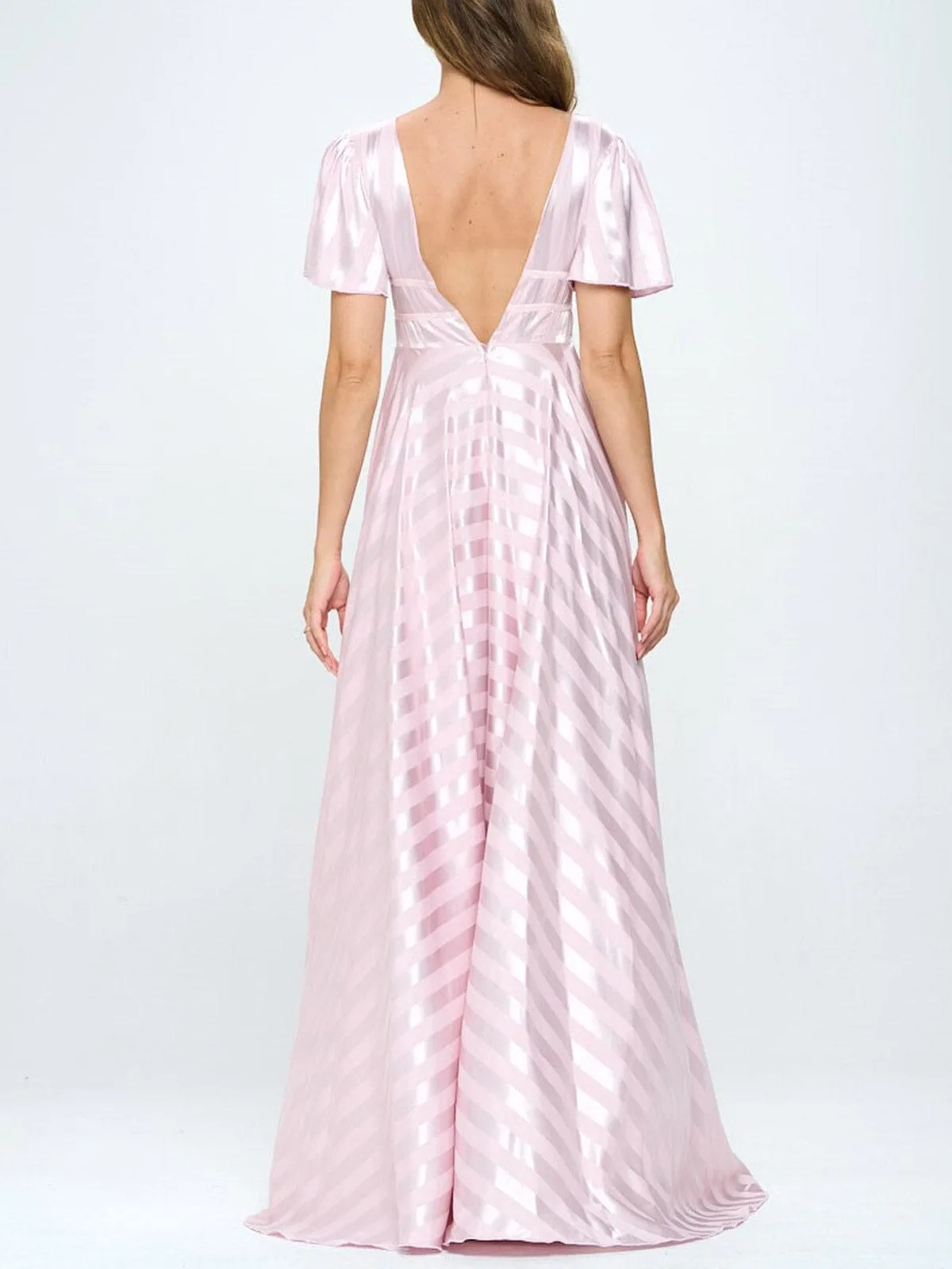 WOMEN'S SHORT SLEEVE V-NECK LOW OPEN BACK DETAILED MAXI DRESS