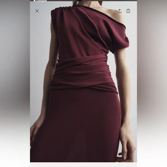✨✨ZARA DRAPED KNIT MIDI DRESS✨✨