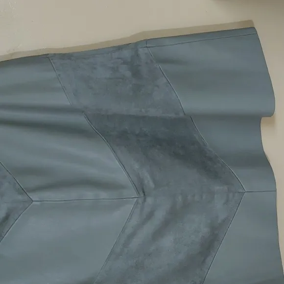 Zara Faux Leather Suede Olive Green Skirt NWOT M