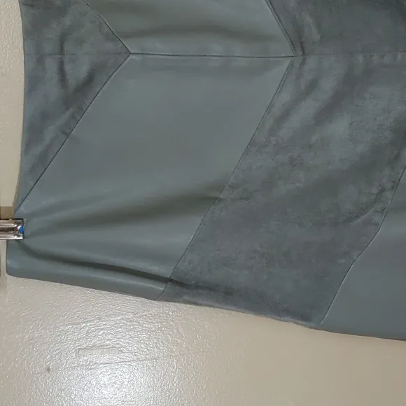 Zara Faux Leather Suede Olive Green Skirt NWOT M