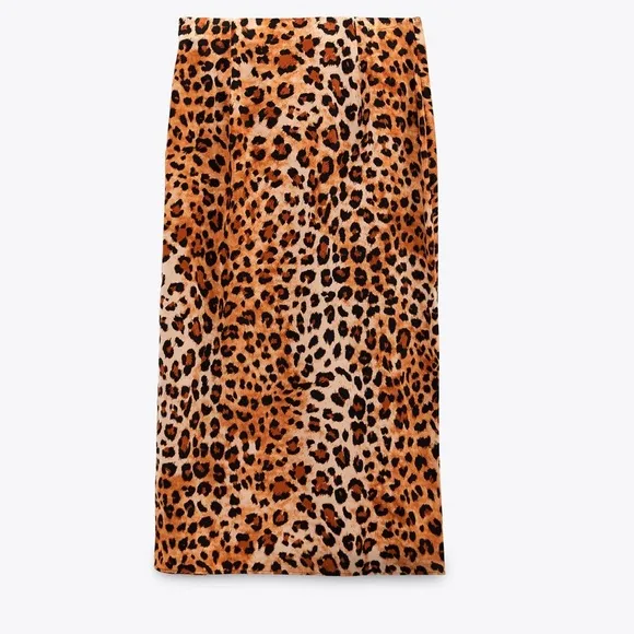Zara Tiger 🐅 Print ANIMAL PRINT SKIRT. Size M